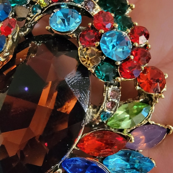 #Vintage Brilliant 2x2 Brooch Multicolor Rhinestones Gold Tone Open-Back - Picture 5 of 8